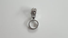Load image into Gallery viewer, Clearance Small O Zipper Pull - No.5
