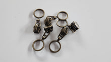Load image into Gallery viewer, Clearance Small O Zipper Pull - No.5