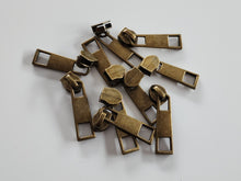 Load image into Gallery viewer, Thin Long Bar Zipper Pulls - No.5