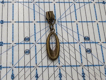 Load image into Gallery viewer, Raindrop Zipper Pull - No.5