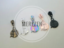 Load image into Gallery viewer, Cat Zipper Pull - No.5