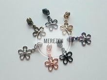 Load image into Gallery viewer, Daisy Zipper Pull - No.5