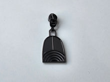 Load image into Gallery viewer, Rainbow Horizon Zipper Pull - No.5