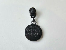 Load image into Gallery viewer, Caravan Zipper Pull - No.5