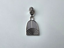 Load image into Gallery viewer, Rainbow Horizon Zipper Pull - No.5