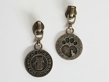 Load image into Gallery viewer, Cat Lover Zipper Pull - No.5