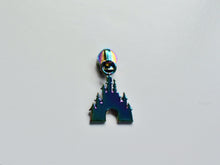 Load image into Gallery viewer, Castle Zipper Pull - No.5