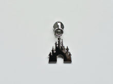 Load image into Gallery viewer, Castle Zipper Pull - No.5
