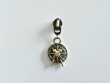 Load image into Gallery viewer, Ferris Wheel Zipper Pull - No.5