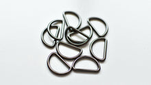 Load image into Gallery viewer, D Rings 3/4 Inch (20mm) 2.5mm thick - 10 pack
