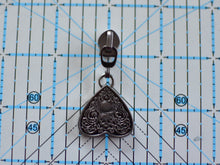 Load image into Gallery viewer, Celtic Skull Zipper Pull - No.5