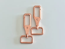 Load image into Gallery viewer, Long Swivel Hooks - 1 Inch &amp; 8cm Long - 2 pack

