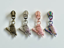 Load image into Gallery viewer, Kookaburra Zipper Pull - No.5