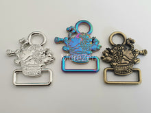 Load image into Gallery viewer, Bear Adventures 1 inch (25mm) Strap Connector - 2 pack