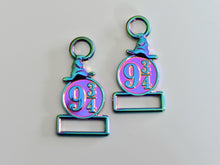 Load image into Gallery viewer, Hat Platform 1 inch (25mm) Strap Connector - 2 pack