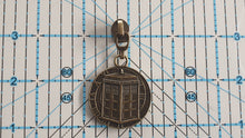 Load image into Gallery viewer, Telephone Booth Zipper Pull - No.5
