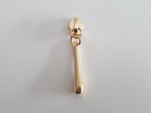 Load image into Gallery viewer, Rippled Tear Drop Zipper Pull - No.5
