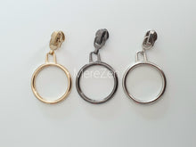 Load image into Gallery viewer, Large O Ring Zipper Pull - No.5