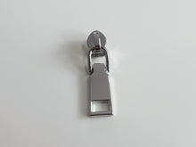 Load image into Gallery viewer, Dangle Tie Zipper Pull - No.5