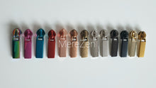 Load image into Gallery viewer, Bar Zipper Pull - No.5