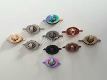 Load image into Gallery viewer, Oval Twist lock