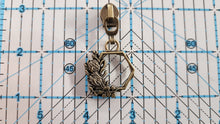 Load image into Gallery viewer, Hex Floral Zipper Pull - No.5
