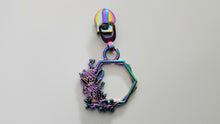 Load image into Gallery viewer, Hex Floral Zipper Pull - No.5

