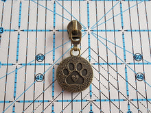 Load image into Gallery viewer, Dog Lover Zipper Pull - No.5