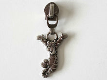 Load image into Gallery viewer, Tiger Zipper Pull - No.5