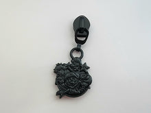 Load image into Gallery viewer, M Kart Zipper Pull - No.5