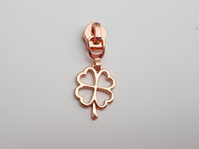 Load image into Gallery viewer, Clover Zipper Pull - No.5

