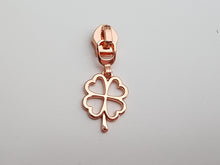Load image into Gallery viewer, Clover Zipper Pull - No.5