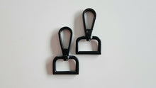 Load image into Gallery viewer, Swivel Hooks - 3/4 Inch (20mm) - 2 pack
