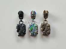 Load image into Gallery viewer, Horse Zipper Pull - No.5