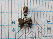 Load image into Gallery viewer, Floral Bow Zipper Pull - No.5
