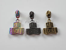 Load image into Gallery viewer, ABC Blocks Zipper Pull - No.5