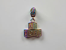 Load image into Gallery viewer, ABC Blocks Zipper Pull - No.5