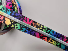 Load image into Gallery viewer, Rainbow Gloves Zipper Tape with Light Rainbow Teeth - No. 5