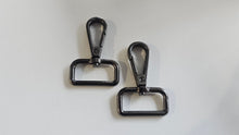Load image into Gallery viewer, Swivel Hooks - 1 Inch (25mm) - 2 pack
