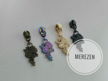 Load image into Gallery viewer, Sunflower Zipper Pull - No.5
