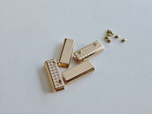 Load image into Gallery viewer, Strap Ends 1 Inch (25mm), 4mm Gap, Screw in - 4 / 20 pack
