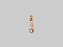 Load image into Gallery viewer, Peacock Pearl Zipper Pull - No.5
