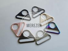 Load image into Gallery viewer, Triangle Ring - 1.5 Inch (38mm) - 4 pack
