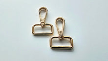 Load image into Gallery viewer, Swivel Hooks - 1 Inch (25mm) - 2 pack
