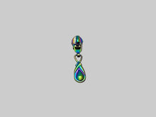 Load image into Gallery viewer, Peacock Pearl Zipper Pull - No.5
