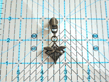 Load image into Gallery viewer, Dragonfly Zipper Pull - No.5
