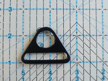 Load image into Gallery viewer, Triangle Ring - 1.5 Inch (38mm) - 4 pack
