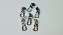 Load image into Gallery viewer, Pearl Drop Zipper Pull - No.5
