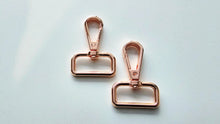 Load image into Gallery viewer, Swivel Hooks - 1 Inch (25mm) - 2 pack
