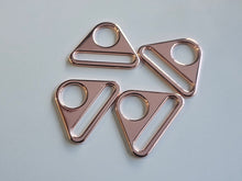 Load image into Gallery viewer, Triangle Ring - 1.5 Inch (38mm) - 4 pack
